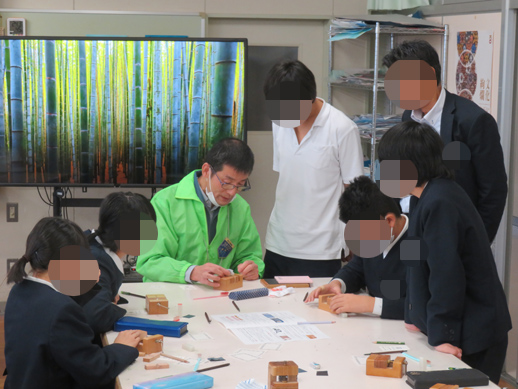 金沢市立花園小学校での「はんこ出前講座」です。
